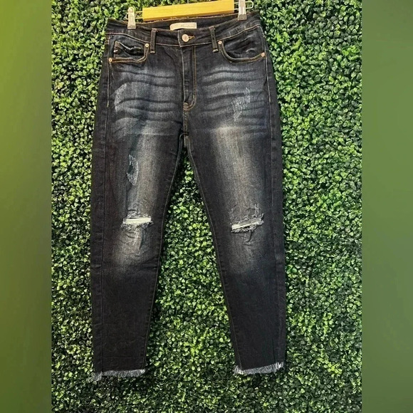 Kancan Jeans-Size 9/28 - Picture 1 of 4